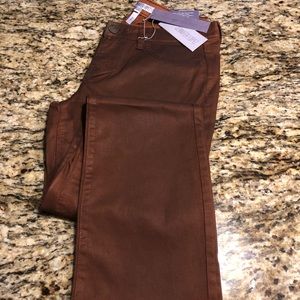 BRAND NEW JENNIFER LOPEZ BROWN JEANS 8
